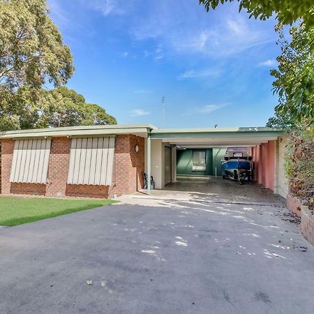 The Point Lakes Entrance Exterior foto