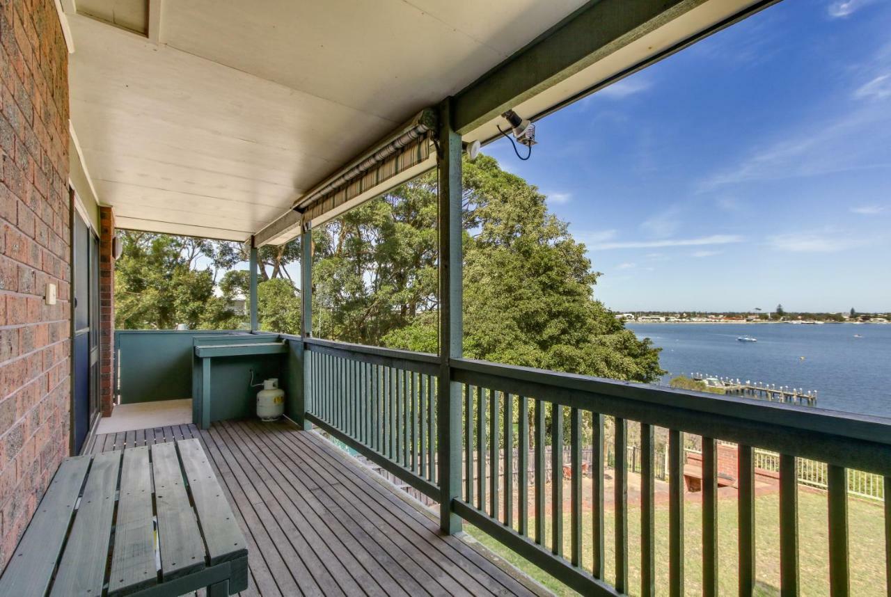 The Point Lakes Entrance Exterior foto